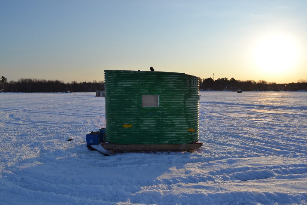 Ice Fishing Pierz